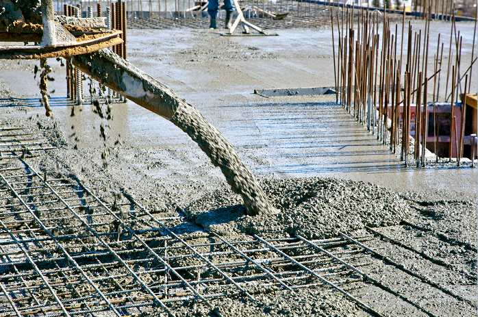 Construcción y reforzamiento de estructuras de concreto